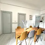Come On Inn Apartment In The City Center 3 Br